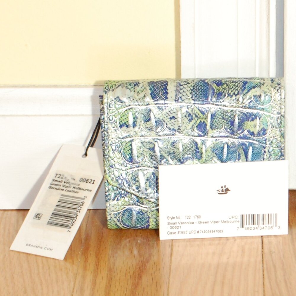NWT Brahmin Small Veronica Green Viper Wallet